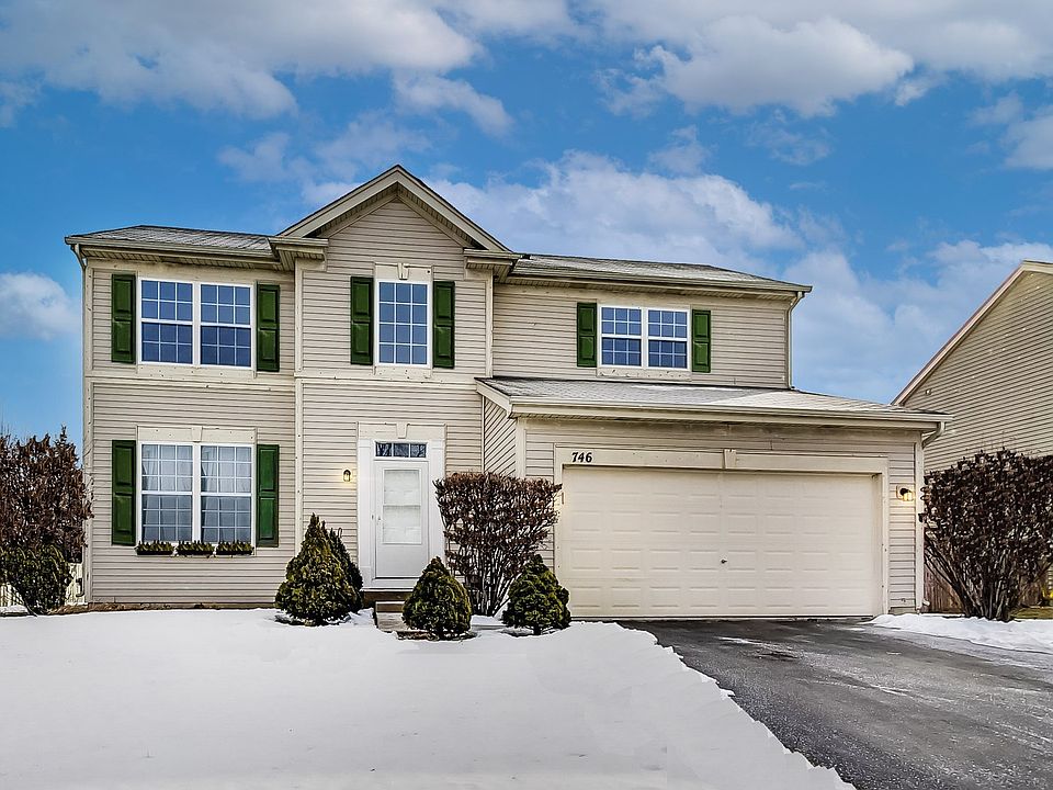 1st image of 746 Sapphire Dr