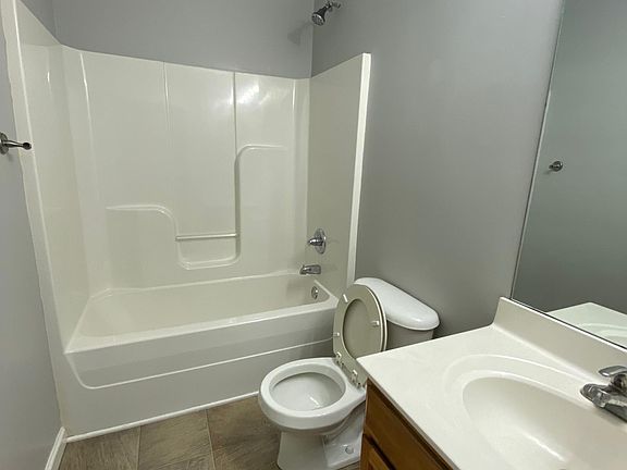 Full Bath