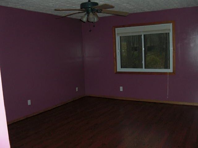 2nd image of 5047 Dekalb Way