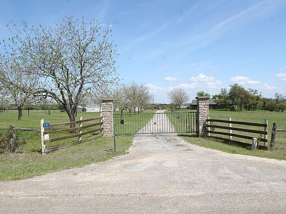 2nd image of 127 Harmony Ln