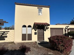 810 Shadyoak Dr, Santa Rosa, CA 95404