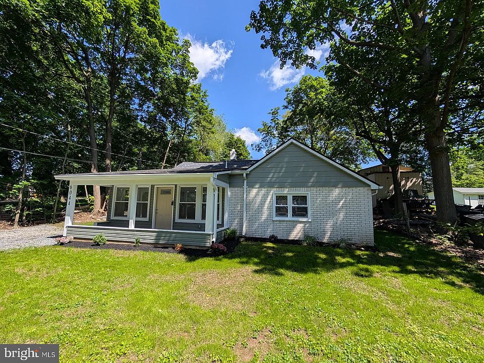6044 Blue Bird Ave, Harrisburg, PA 17112 | Zillow