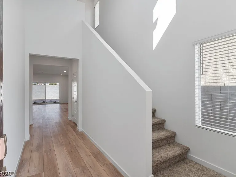 8328 Meridian Ridge Ave — Photo 21