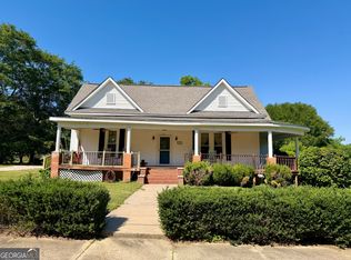 312 N Line St, Dexter, GA 31019