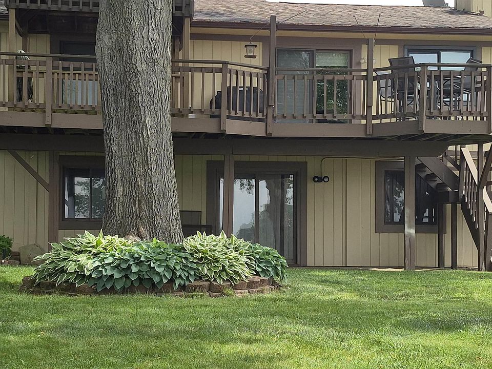 2nd image of 2765 Maple Ridge Ave
