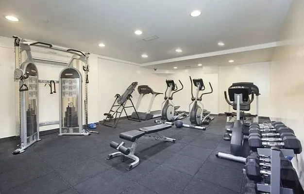 Rented by REAL New York | media 21