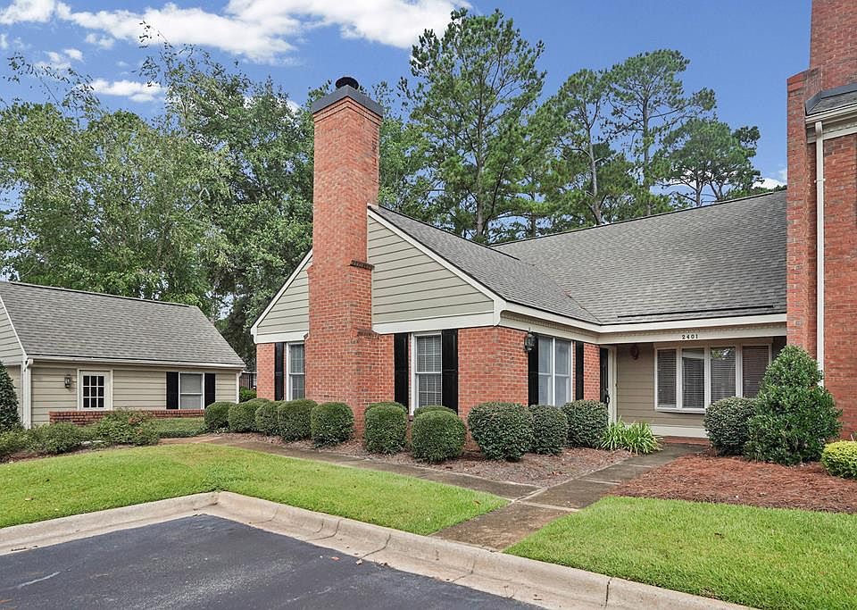 1st image of 2401 Tuxedo Pl