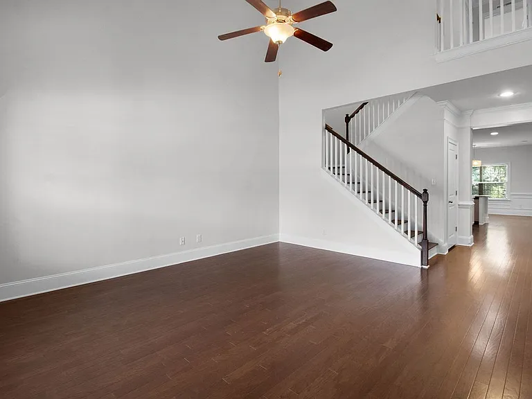 108 Danbury Ct #108 — Photo 3