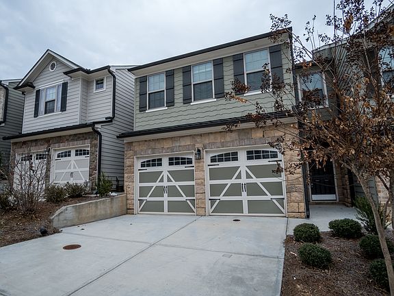 3rd image of 306 Old Stable Dr