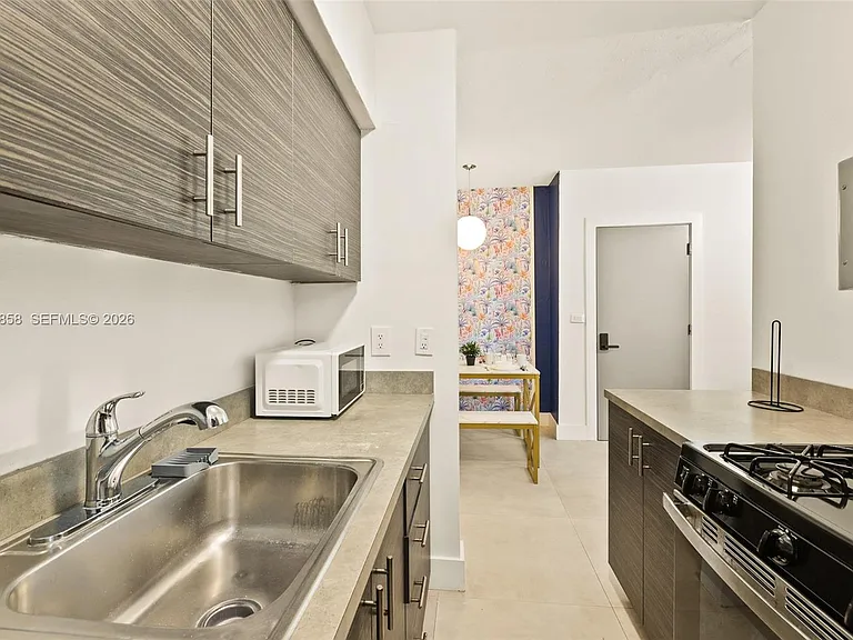 7340 Harding Ave #4 — Photo 10