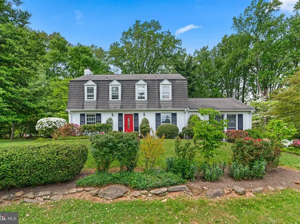 10711 Sandy Landing Rd, Rockville, MD 20854