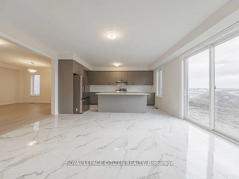 26 Wesley Brooks St — Photo 12