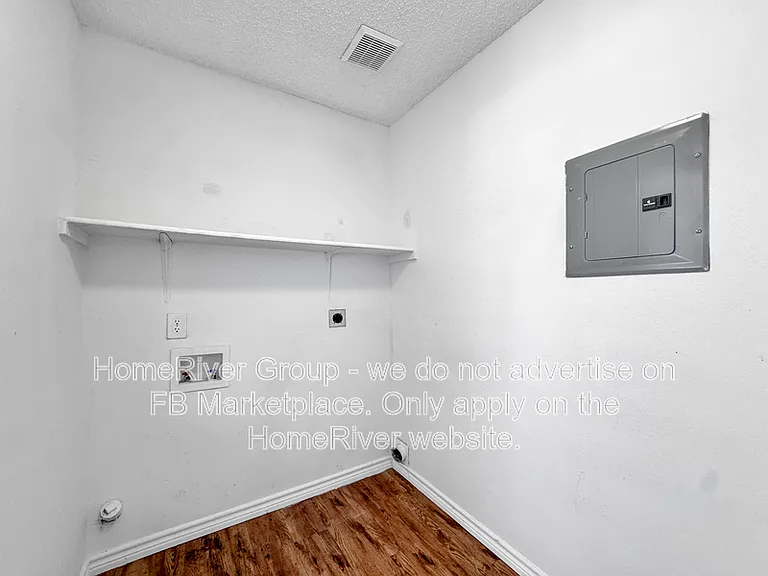 9710 Criswell Crk — Photo 10
