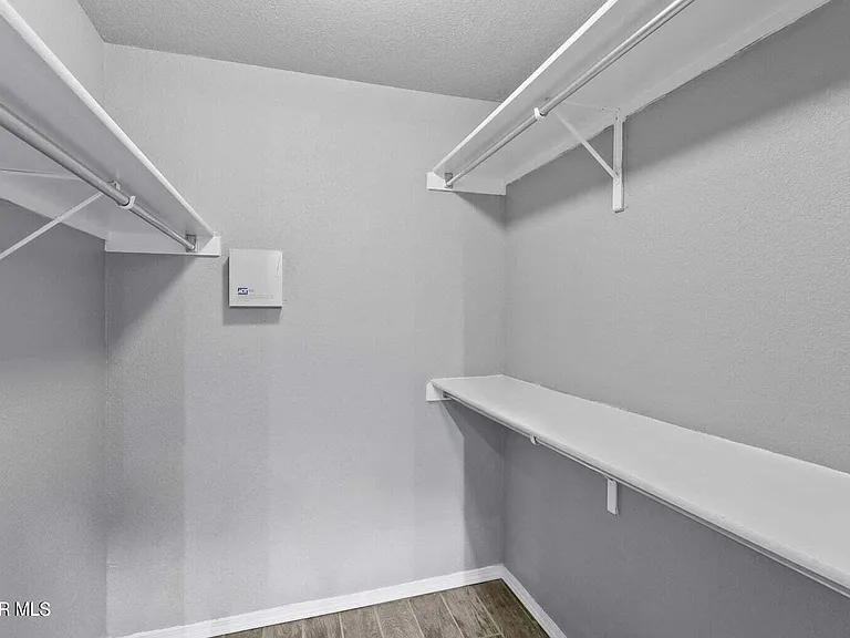 6520 Boulder Rdg — Photo 23