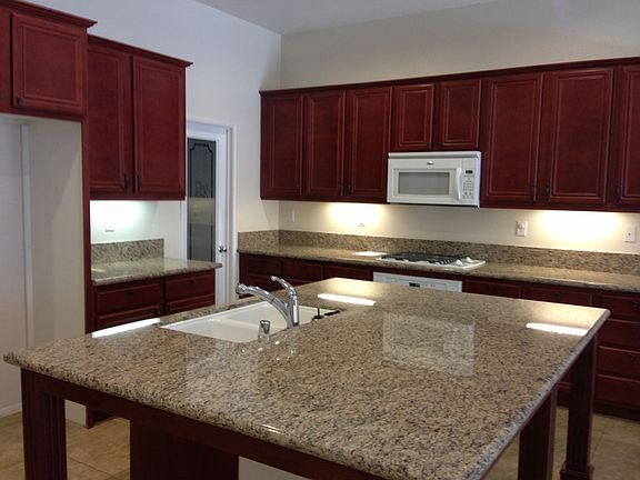 3rd image of 77405 New Mexico Dr