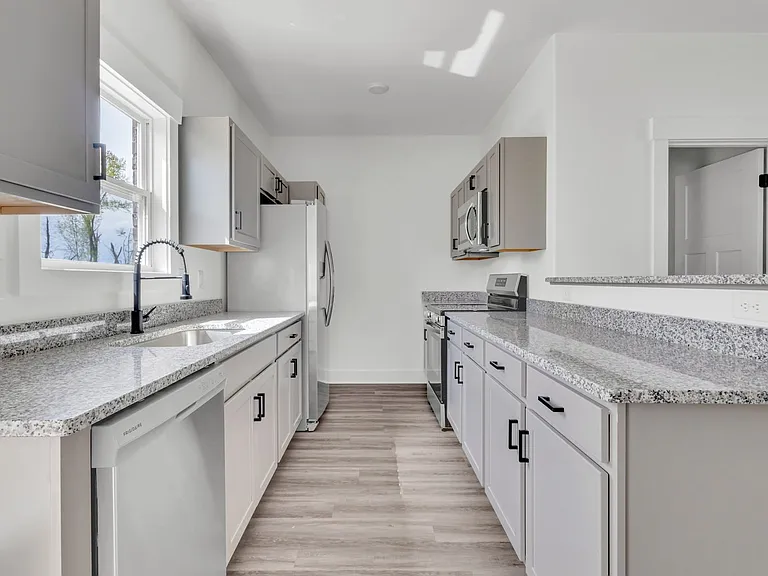 3850 Jockey Dr — Photo 12