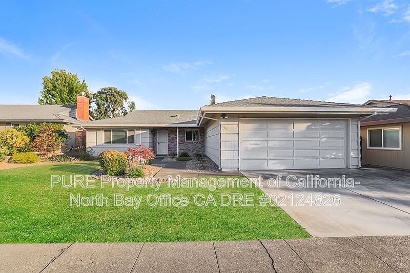 1st image of 335 Belhaven Cir