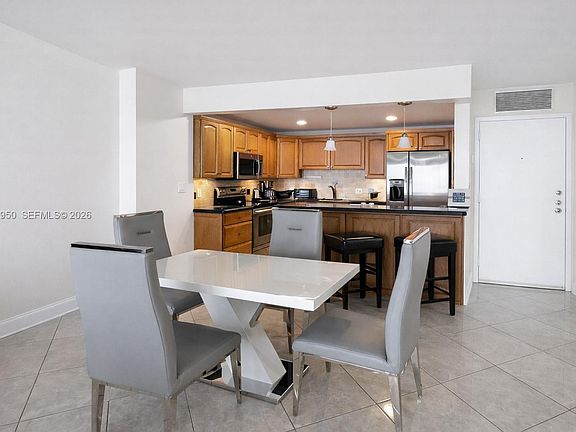 4th image of 2101 S Ocean Dr APT 606