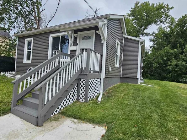 819 9th STREET, Racine, WI 53403