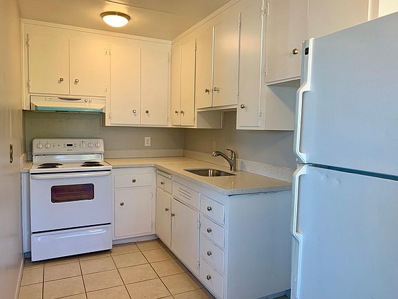4th image of 2136 Lincoln Ave APT Q