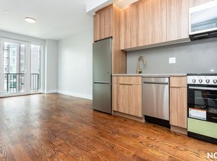31-61 Vernon Blvd #8G, Astoria, NY 11106