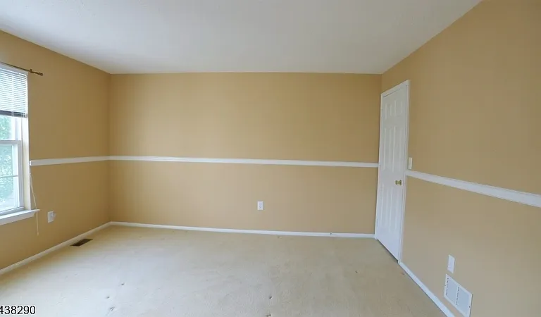 49 Wildflower Ln — Photo 17