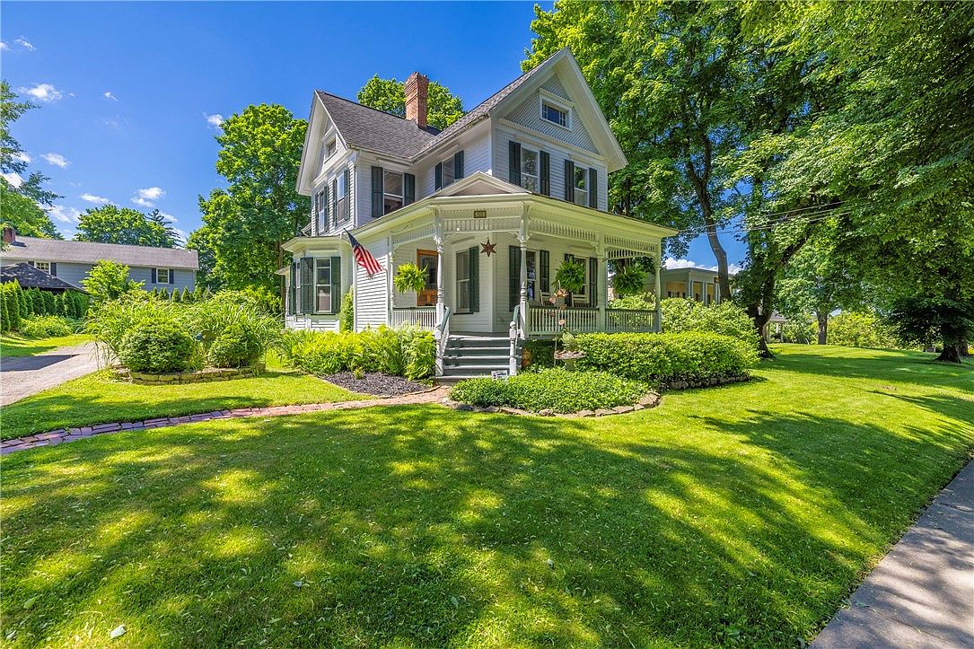 55 Monroe Ave, Pittsford, NY 14534 Zillow