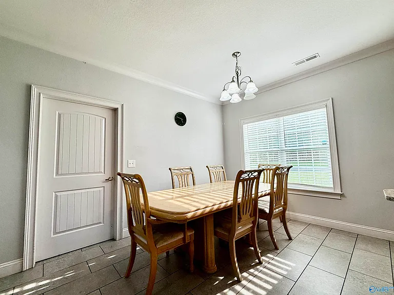 797 Thomas Ave — Photo 10