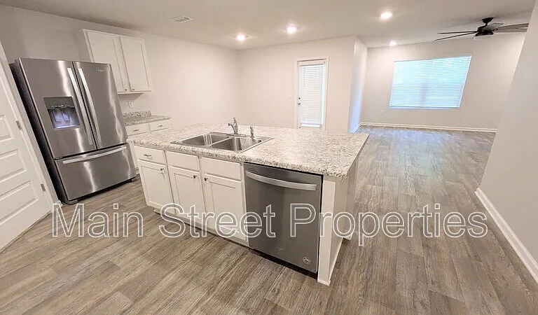 10557 Queens Gate Cir — Photo 21