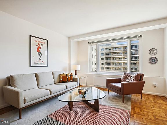 5th image of 2475 Virginia Ave NW #719