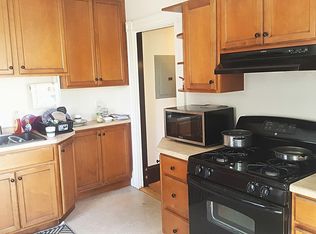 345 Crescent St #2, Waltham, MA 02453