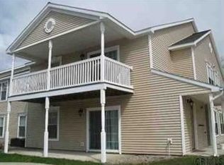 308 Cedar Run, Rensselaer, NY 12144