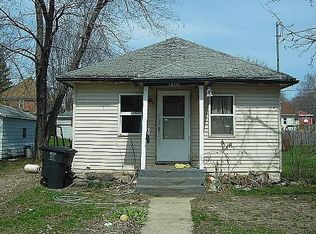 1004 Moline St, Stoughton, WI 53589