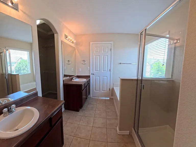 3408 Kingfisher Nest Grv — Photo 8