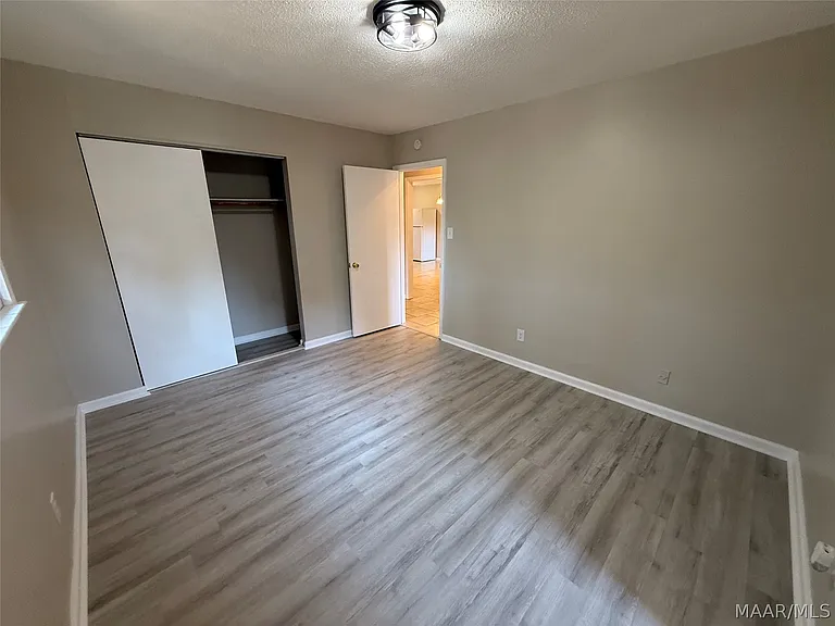 113 Lori St — Photo 16