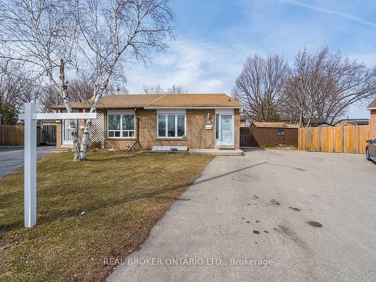 2261 Hanbury Ct — Photo 1
