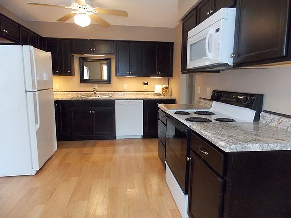 New cabinets & countertops