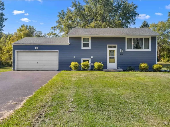 11061 Jane Dr, Alden, NY 14004