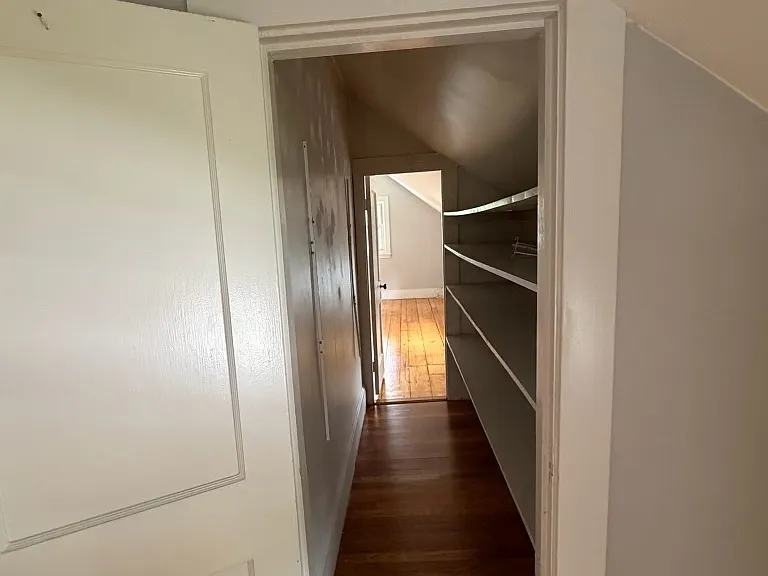818 Main St #2 — Photo 9