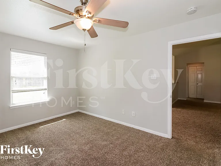 7006 Dawn Bloom Ln — Photo 9