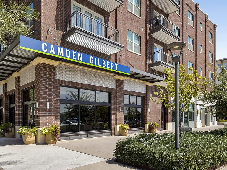Camden Gilbert — Photo 60