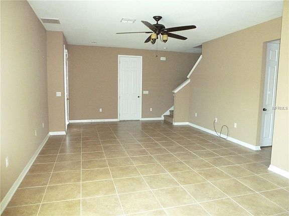 2nd image of 1995 Silverweed Way