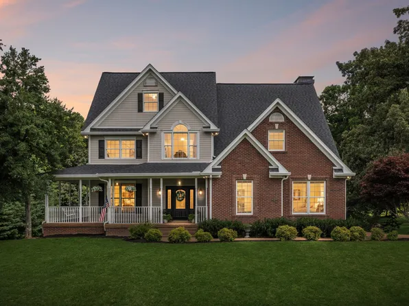 5008 Highpoint Rd, Pleasant View, TN 37146