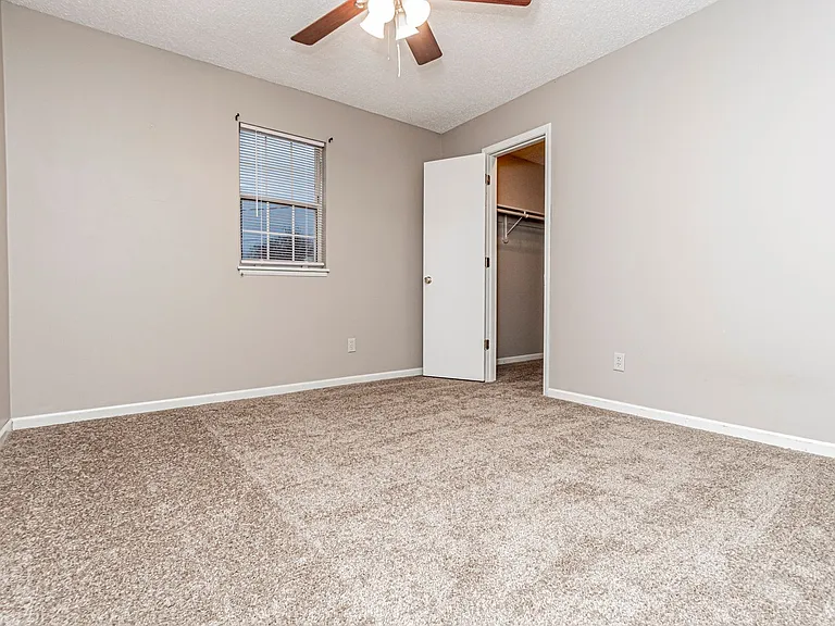1528 Saint Marys Rd — Photo 15