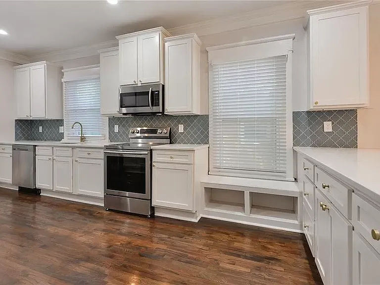 1286 Ralph David Abernathy Blvd SW — Photo 4