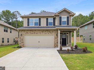 308 Magnolia Villas Dr, Cornelia, GA 30531