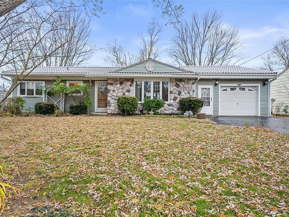 1st image of 63 Florendin Dr