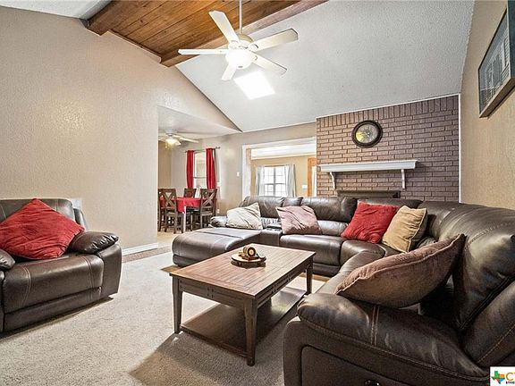 5th image of 2306 Tiffany Dr