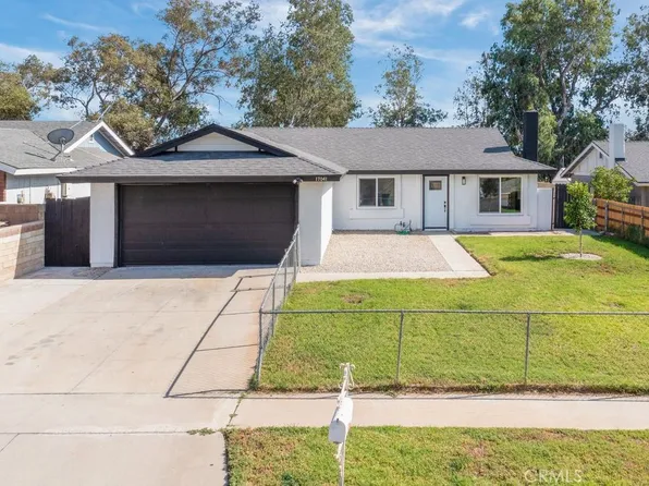 17041 Fairfax St, Fontana, CA 92336
