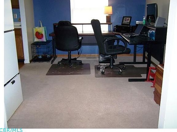 3rd image of 5594 Whispering Oak Blvd